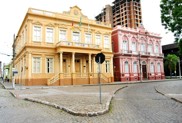 Prefeitura e Biblioteca Municipal